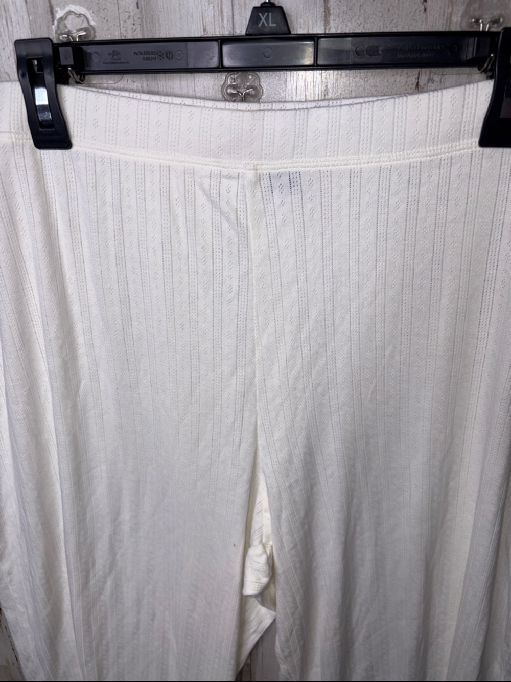Old Navy High Waisted Pointtelle Knit Lettuce Hem Crop Lounge Pants in Cream 3X - Picture 3 of 13